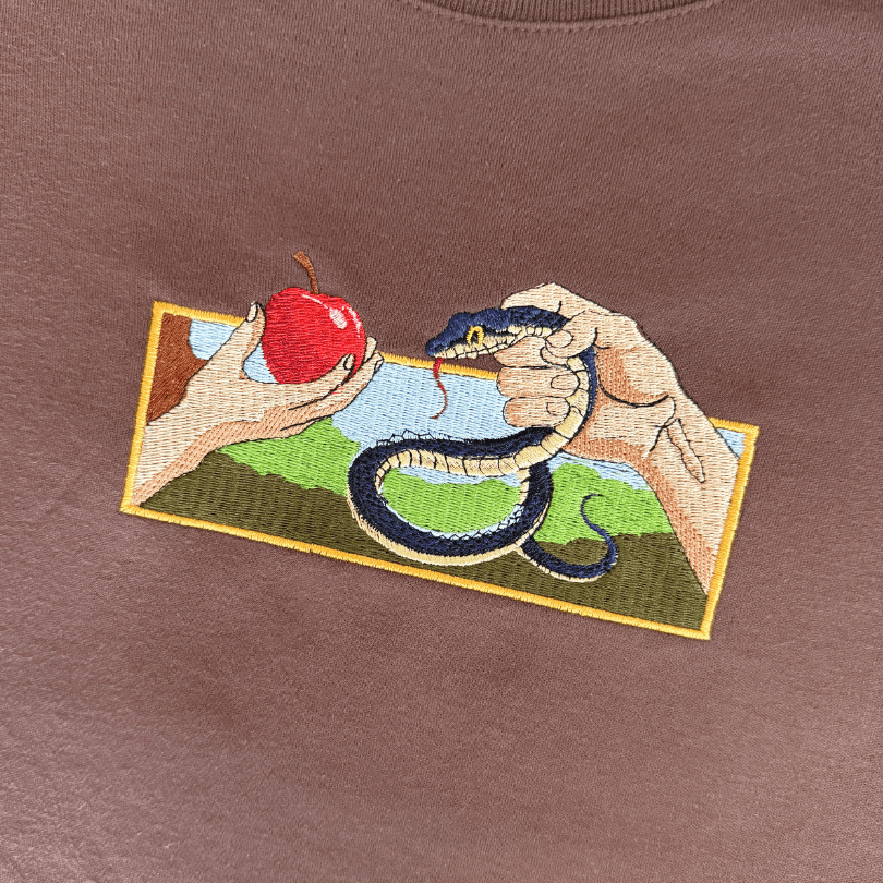 Camiseta Oversized - O primeiro pecado